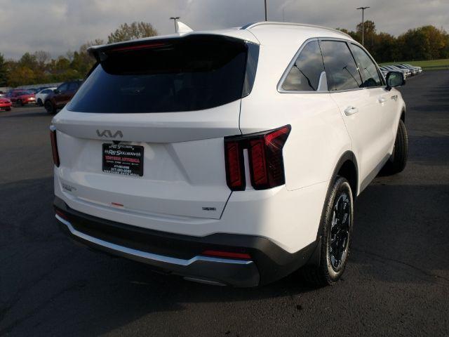 new 2025 Kia Sorento car, priced at $40,515