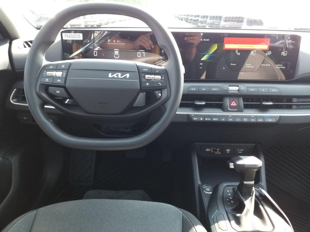 new 2025 Kia K4 car, priced at $24,165