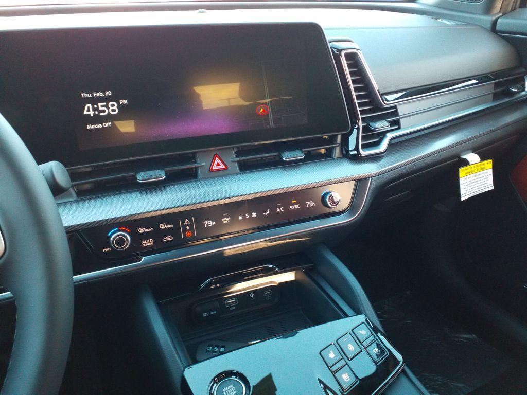 new 2025 Kia Sportage Hybrid car, priced at $39,610