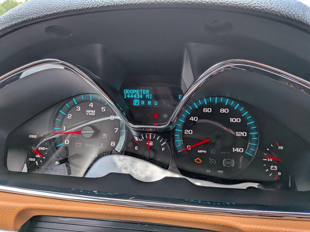 used 2014 Chevrolet Traverse car, priced at $10,988