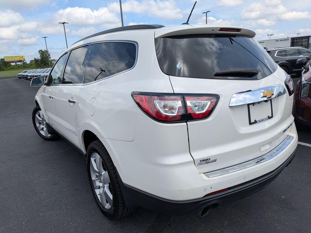 used 2014 Chevrolet Traverse car, priced at $10,988
