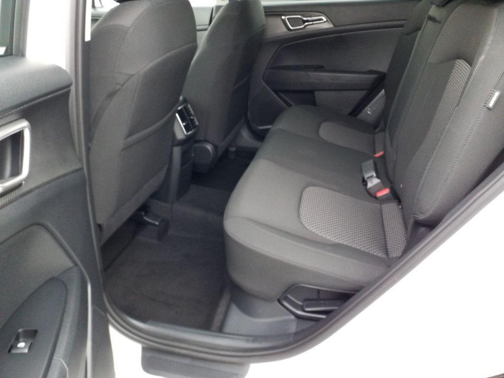 new 2025 Kia Sportage Hybrid car, priced at $30,755