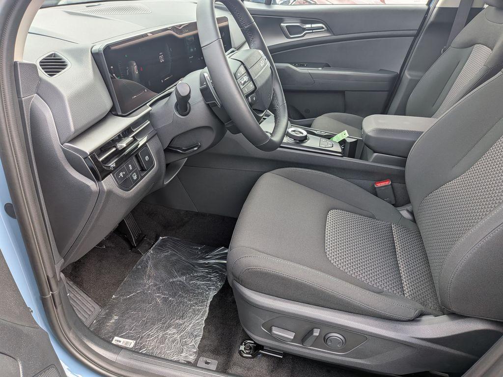 new 2026 Kia Sportage Hybrid car, priced at $33,665