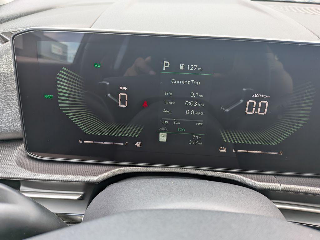 new 2026 Kia Sportage Hybrid car, priced at $33,665