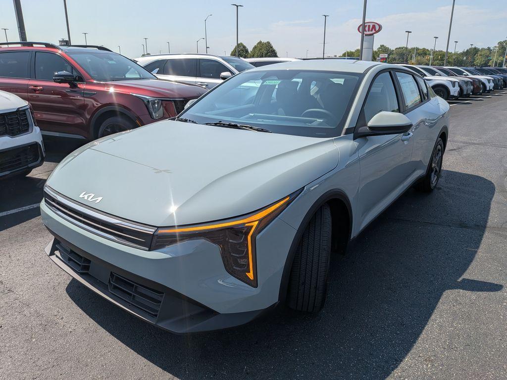 new 2025 Kia K4 car, priced at $23,665