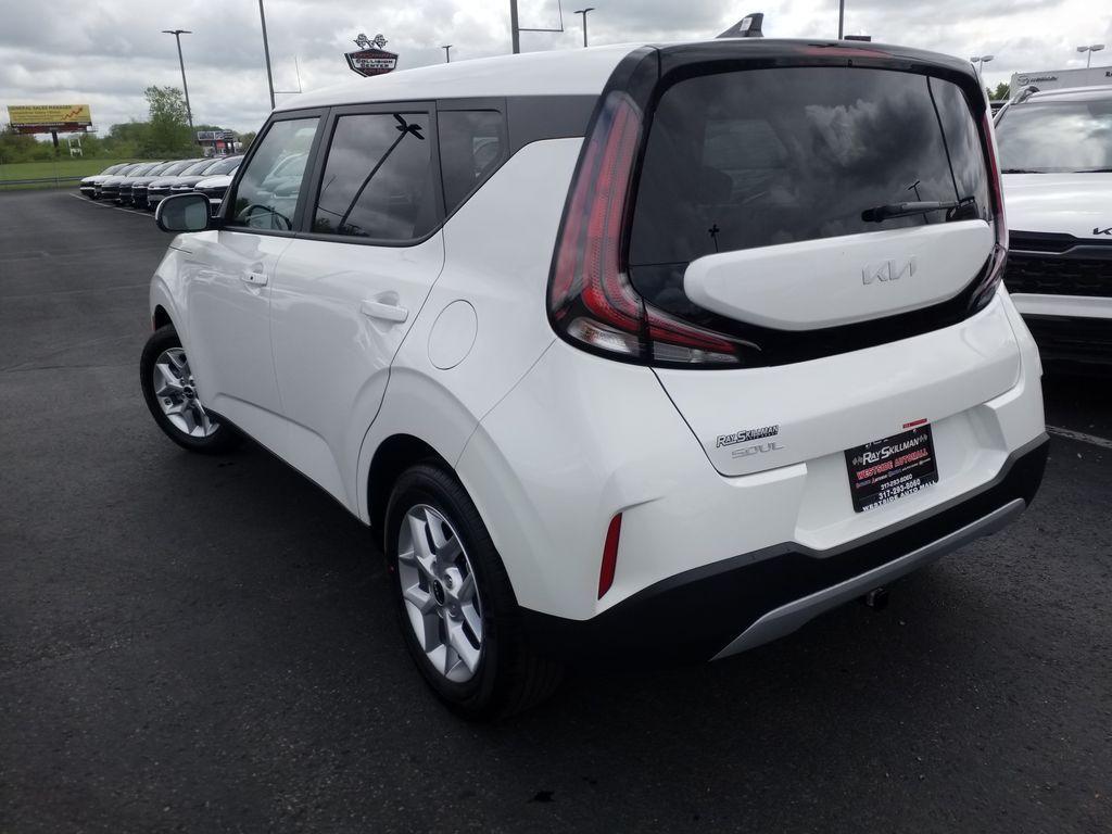 new 2025 Kia Soul car, priced at $25,215