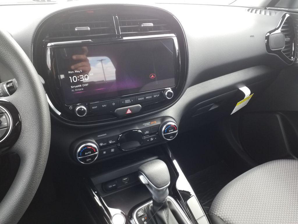 new 2025 Kia Soul car, priced at $25,215