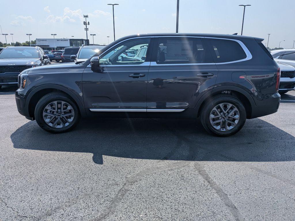 new 2025 Kia Telluride car, priced at $37,640