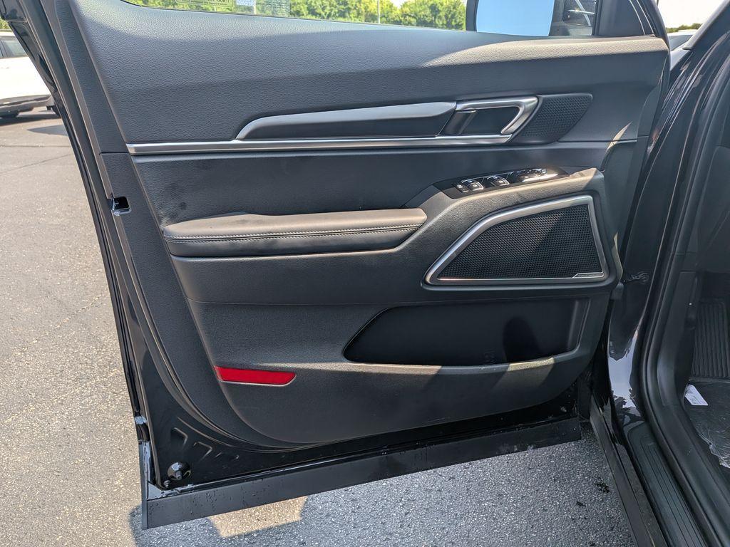 new 2025 Kia Telluride car, priced at $37,640