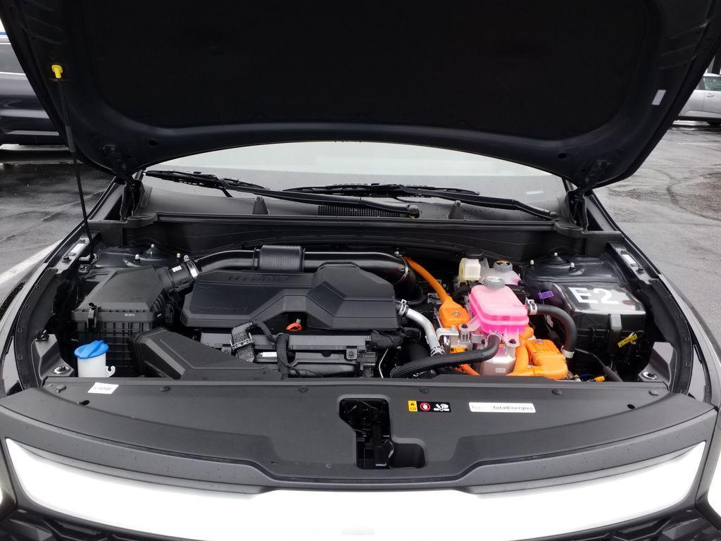 new 2025 Kia Sportage Hybrid car, priced at $32,495