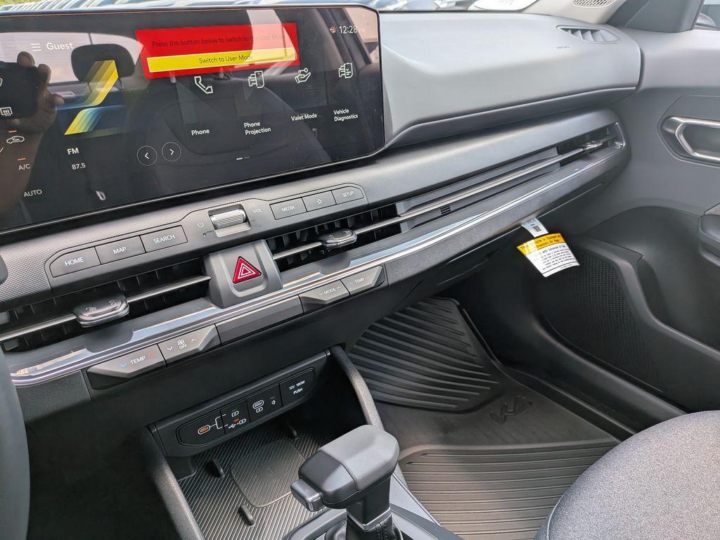 new 2025 Kia K4 car, priced at $24,165