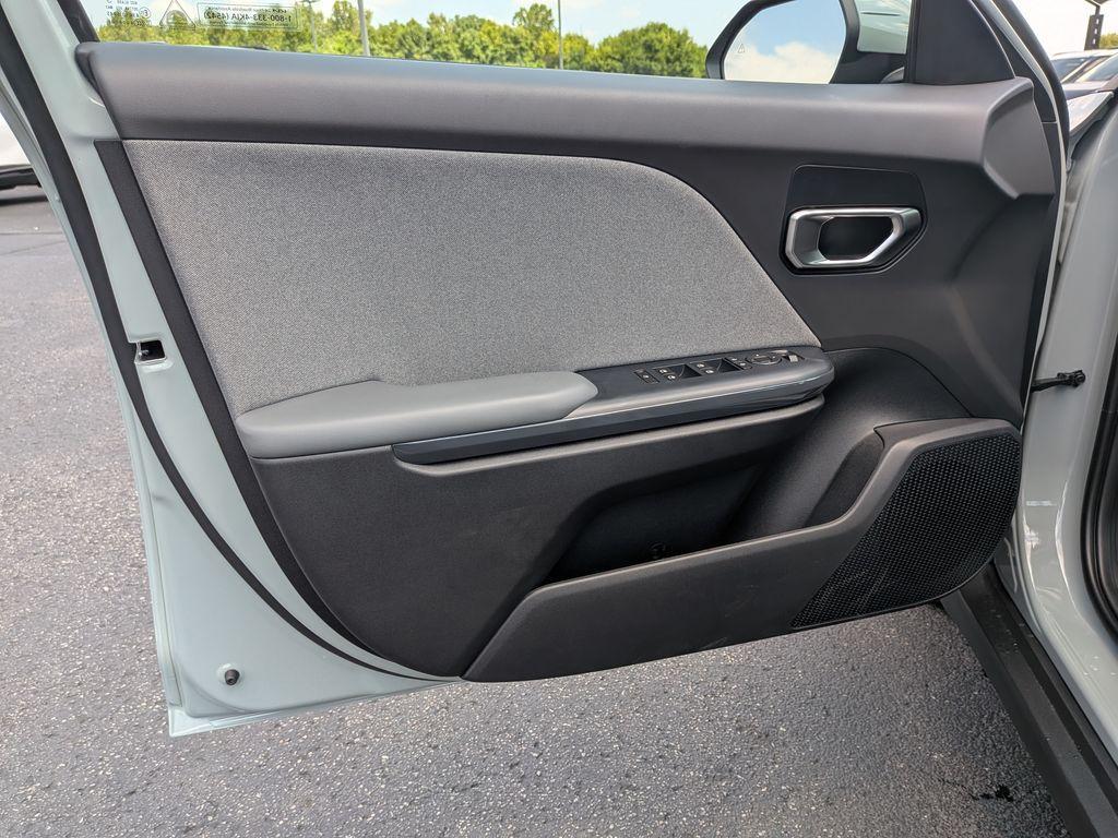 new 2025 Kia K4 car, priced at $24,165