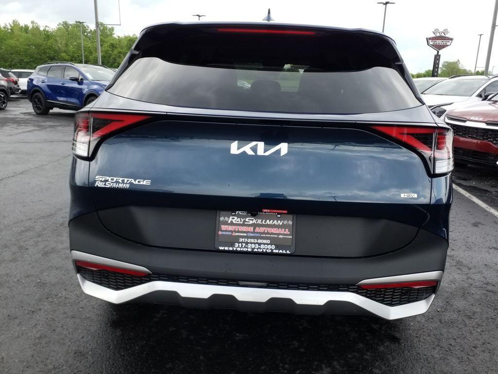 new 2025 Kia Sportage Hybrid car, priced at $34,340