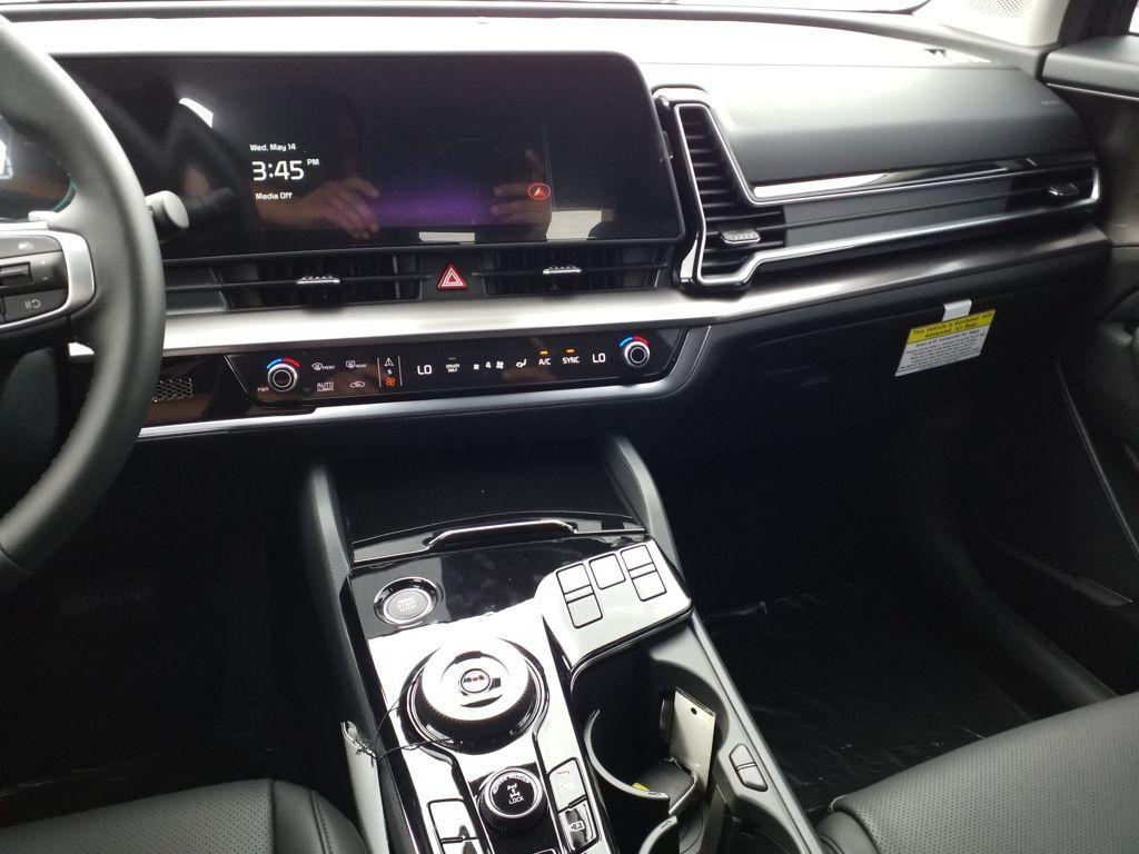 new 2025 Kia Sportage Hybrid car, priced at $34,340