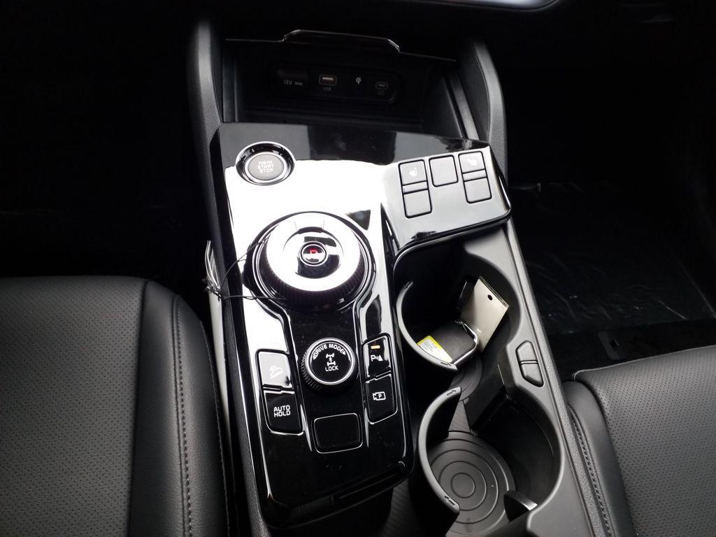 new 2025 Kia Sportage Hybrid car, priced at $34,340