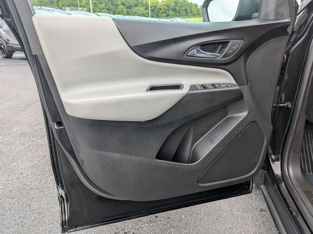 used 2021 Chevrolet Equinox car, priced at $16,988
