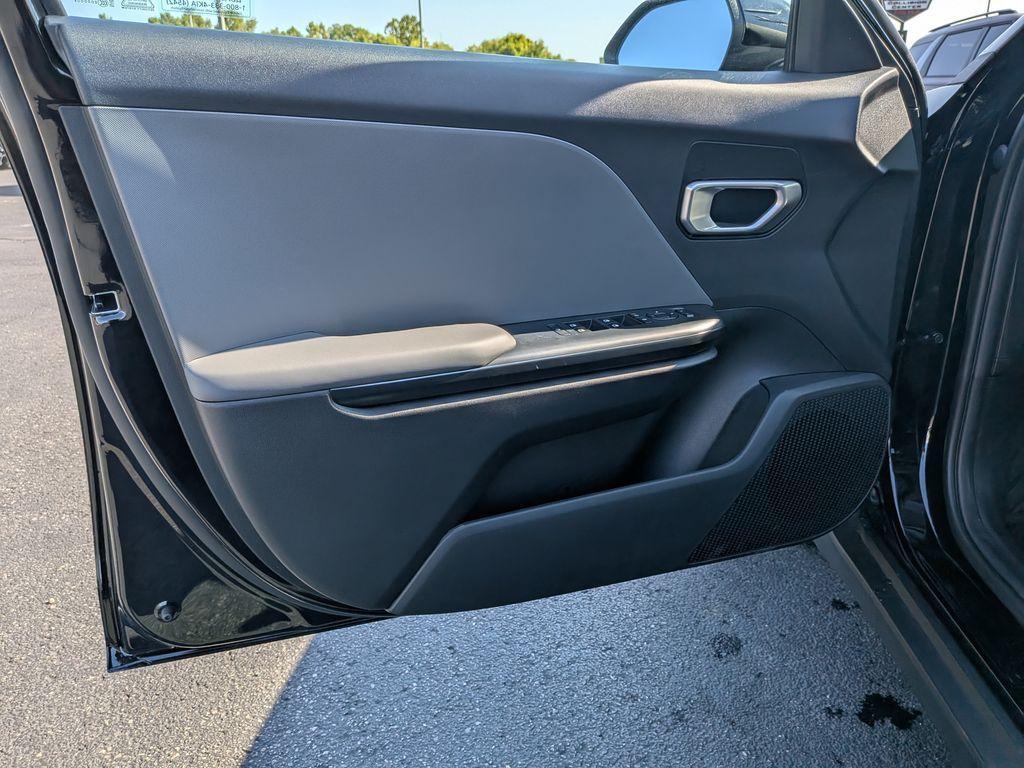 new 2025 Kia K4 car, priced at $22,685