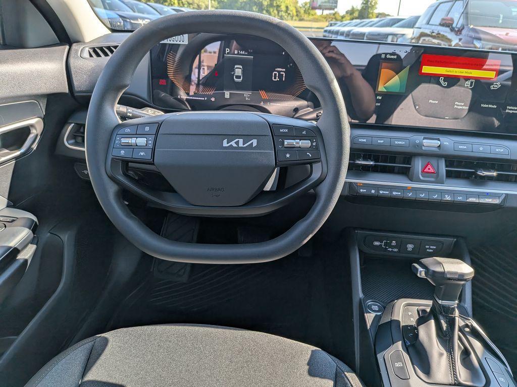 new 2025 Kia K4 car, priced at $22,685