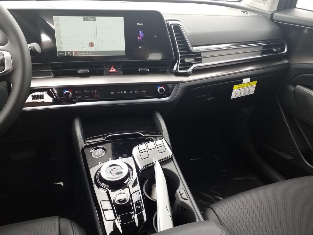 new 2025 Kia Sportage Hybrid car, priced at $35,880