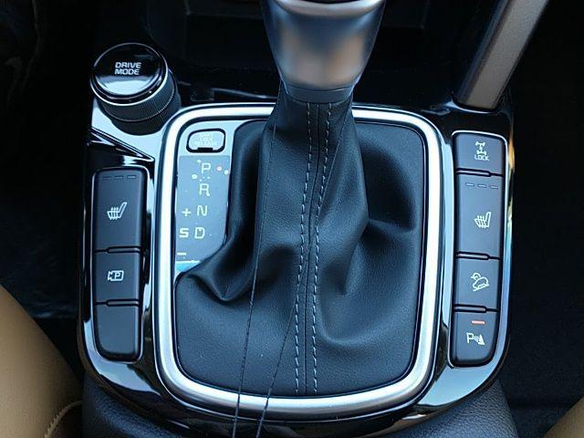 new 2025 Kia Seltos car, priced at $30,860