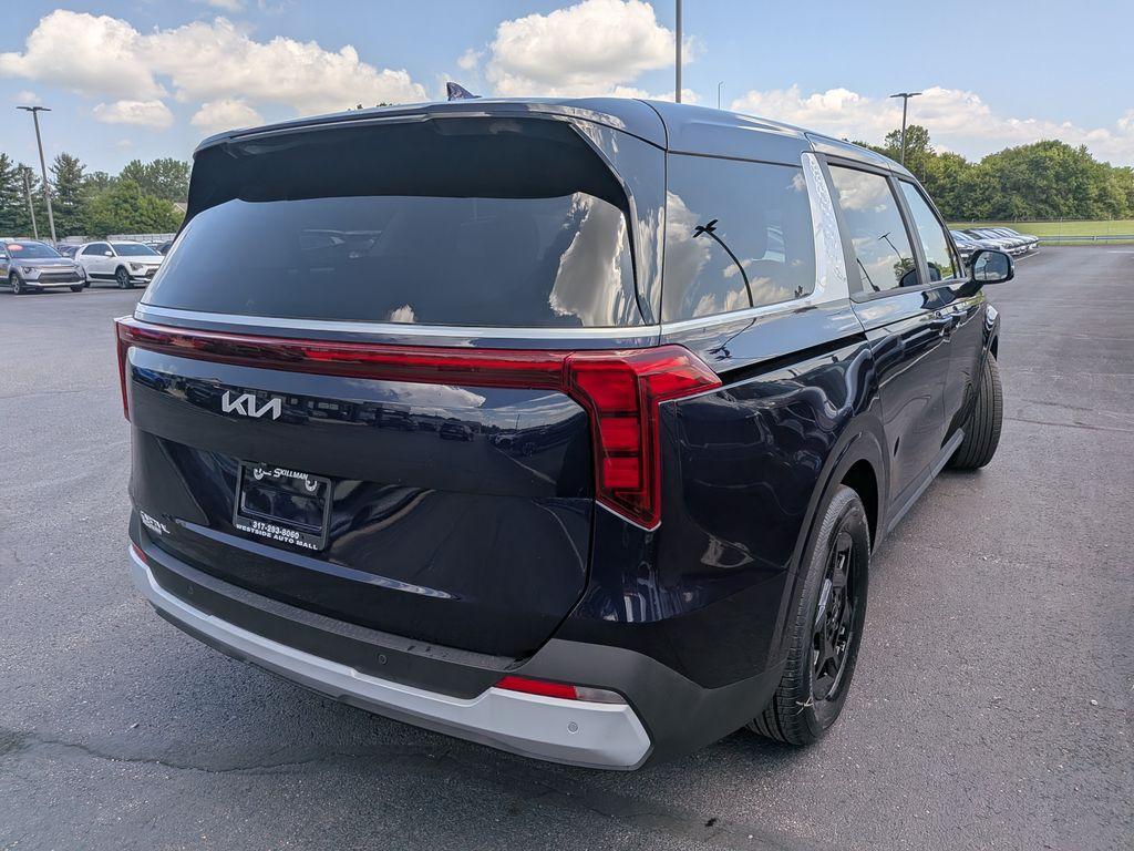 new 2026 Kia Carnival car, priced at $39,002