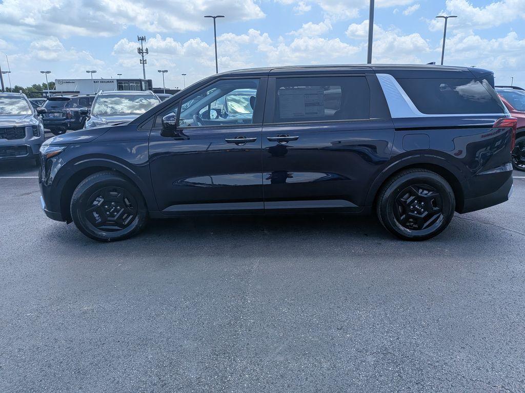 new 2026 Kia Carnival car, priced at $39,002