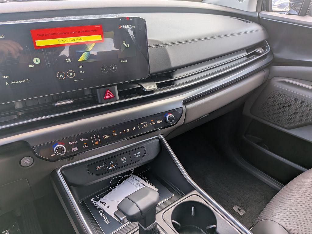 new 2026 Kia Carnival car, priced at $39,002