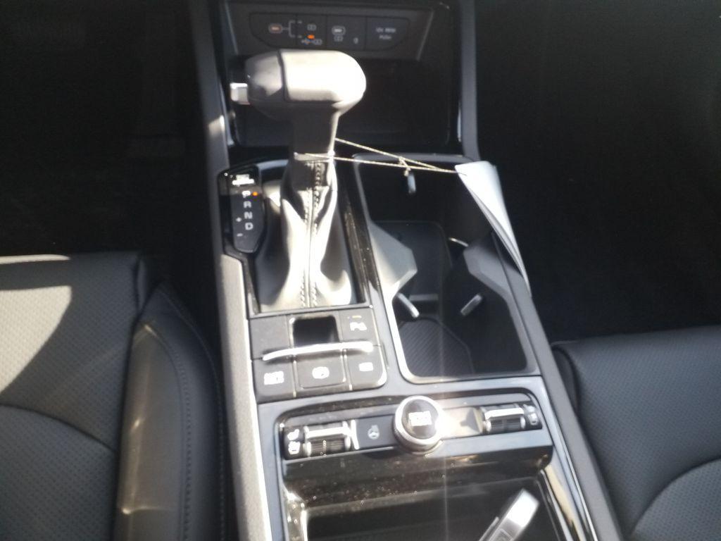 new 2025 Kia K5 car, priced at $35,645