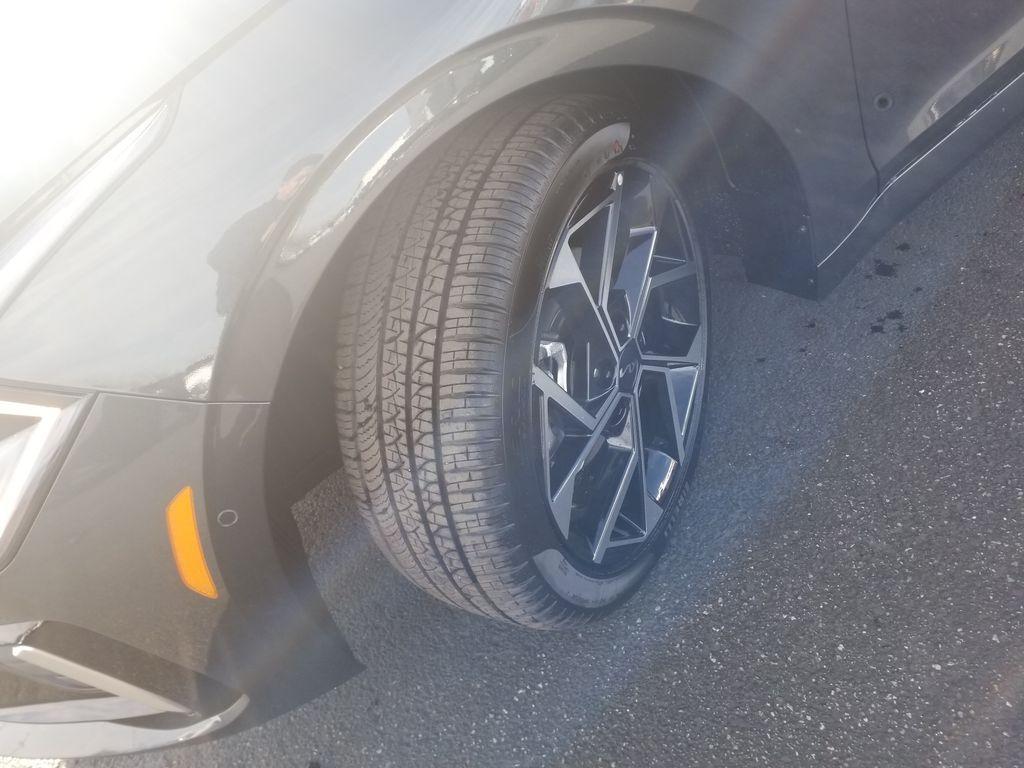 new 2025 Kia K5 car, priced at $35,645