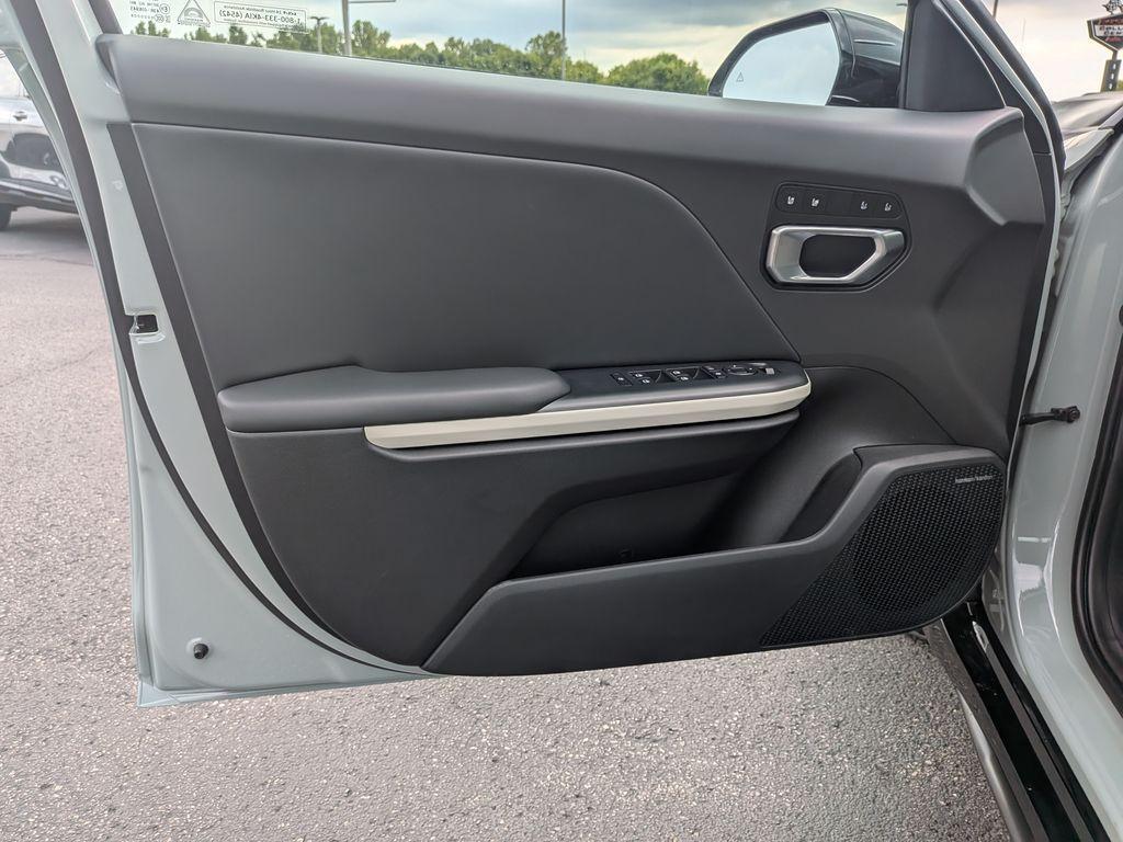 new 2025 Kia K4 car, priced at $27,365