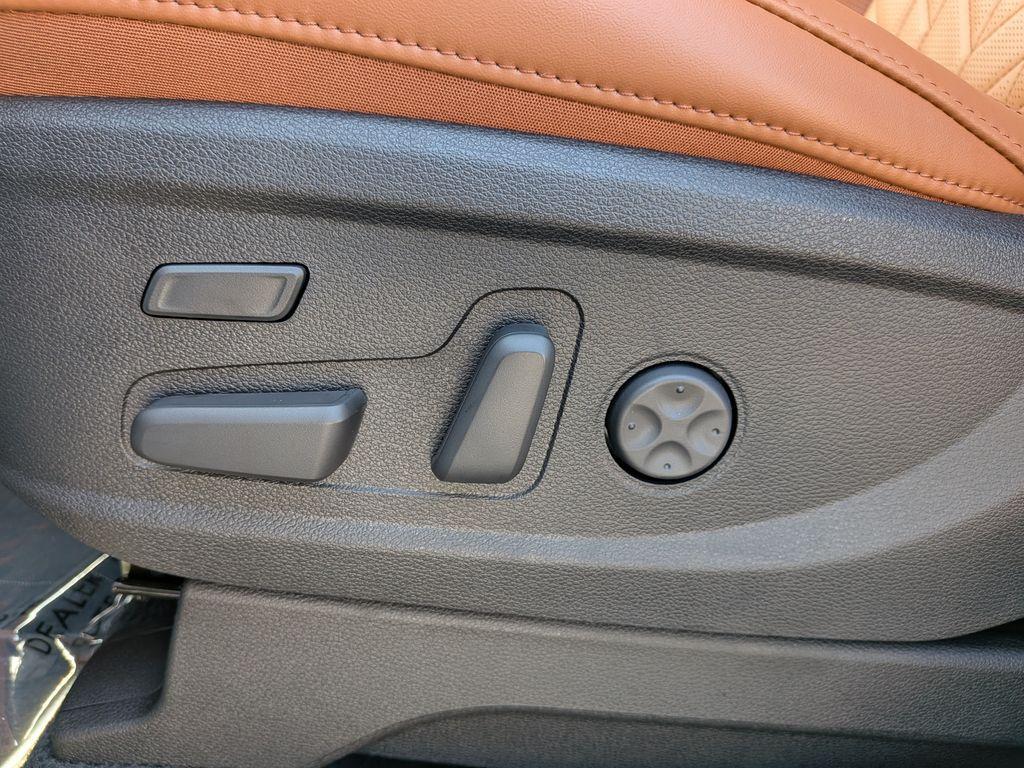 new 2025 Kia Telluride car, priced at $51,599