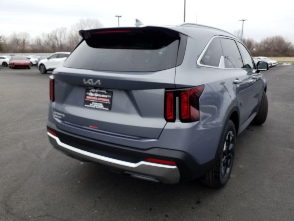 new 2025 Kia Sorento car, priced at $37,830
