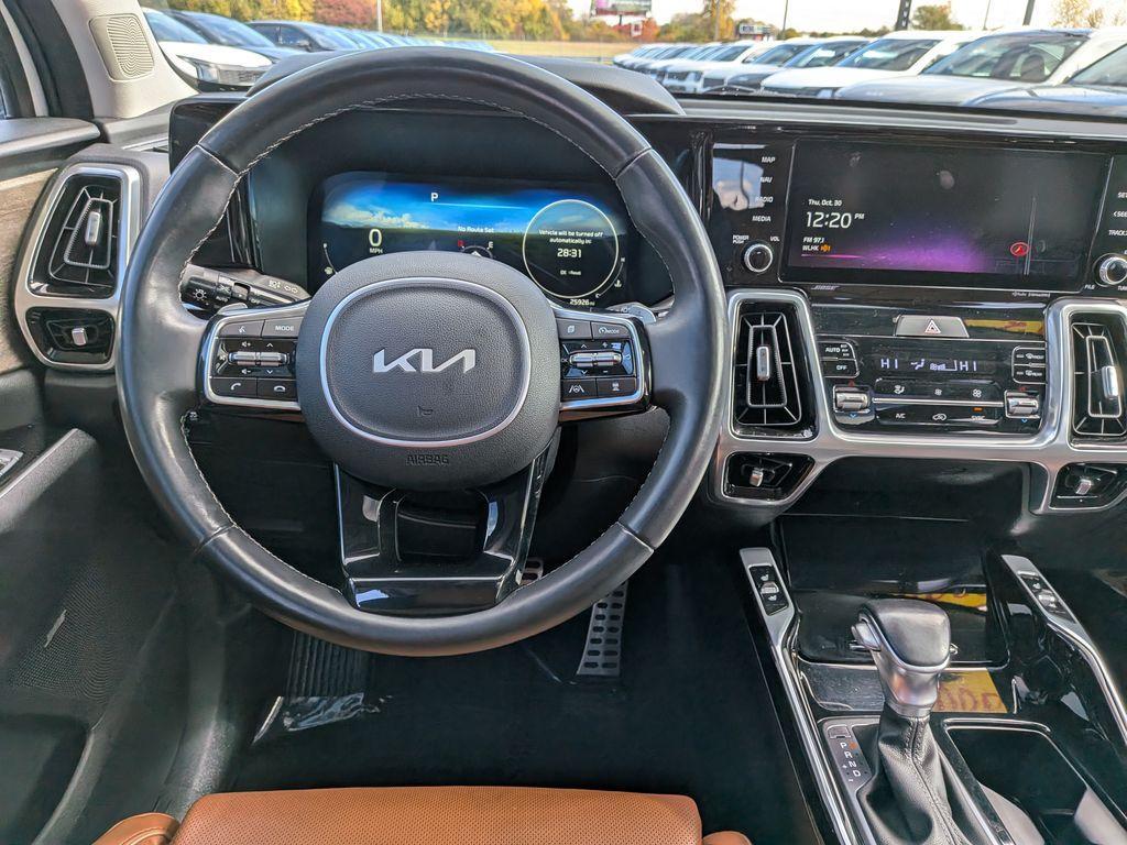 used 2023 Kia Sorento car, priced at $35,488