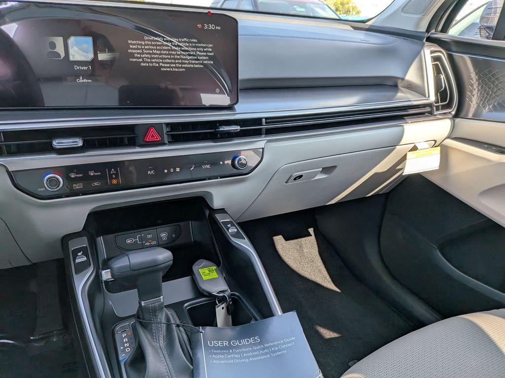 new 2026 Kia Sorento car, priced at $38,495