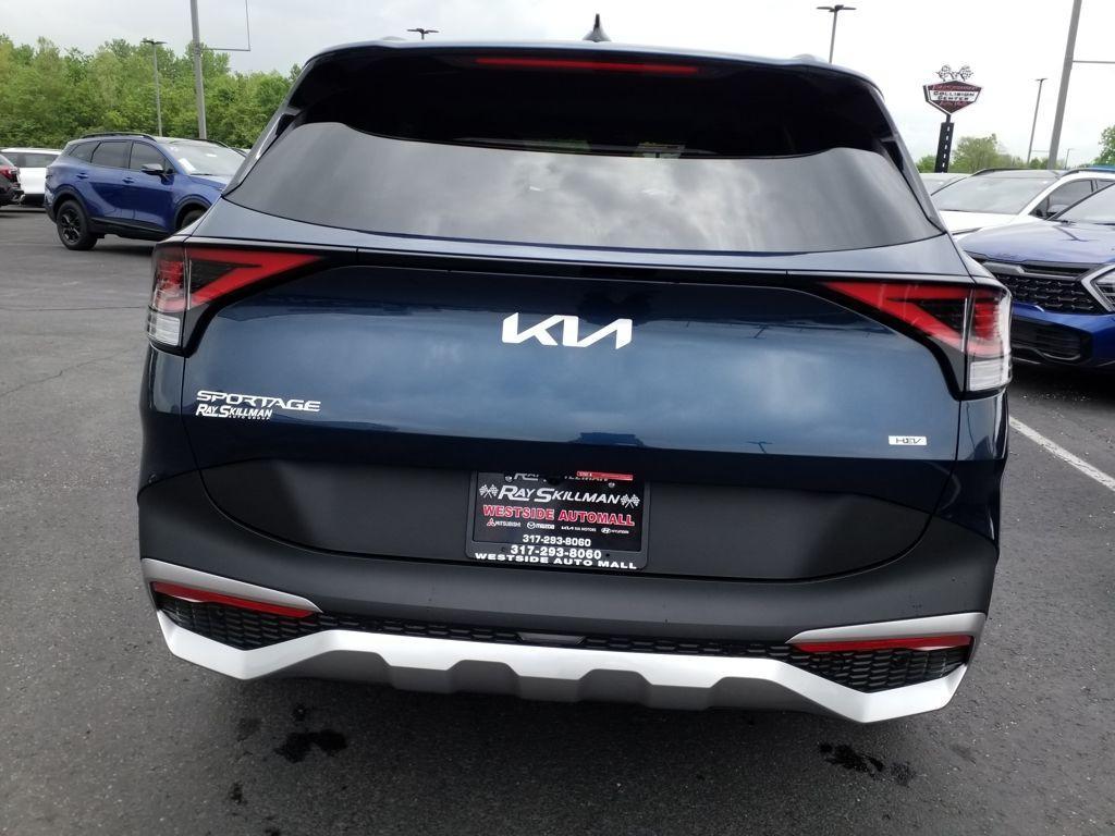new 2025 Kia Sportage Hybrid car, priced at $35,485