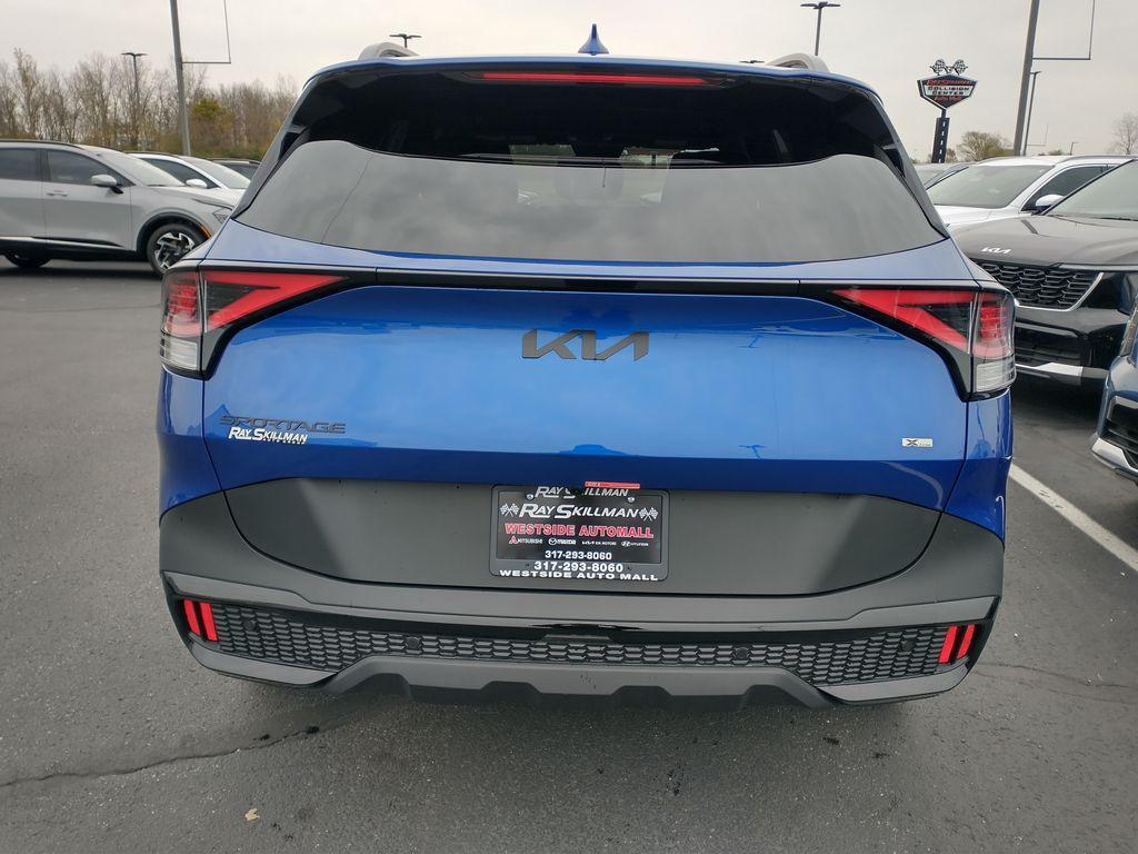 new 2025 Kia Sportage car, priced at $33,640