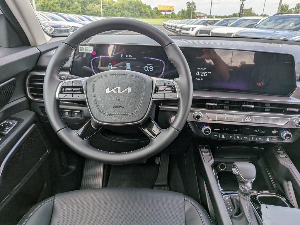 new 2025 Kia Telluride car, priced at $39,798