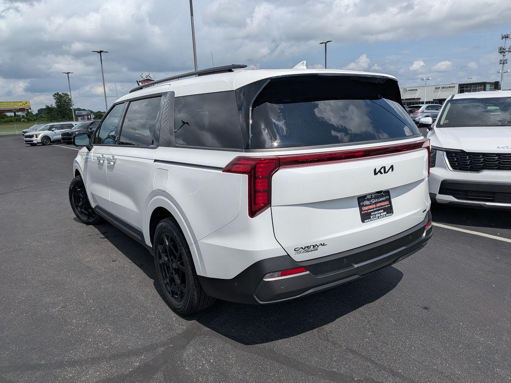 new 2026 Kia Carnival Hybrid car, priced at $49,231