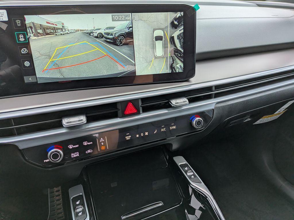 new 2026 Kia Sorento Hybrid car, priced at $46,560