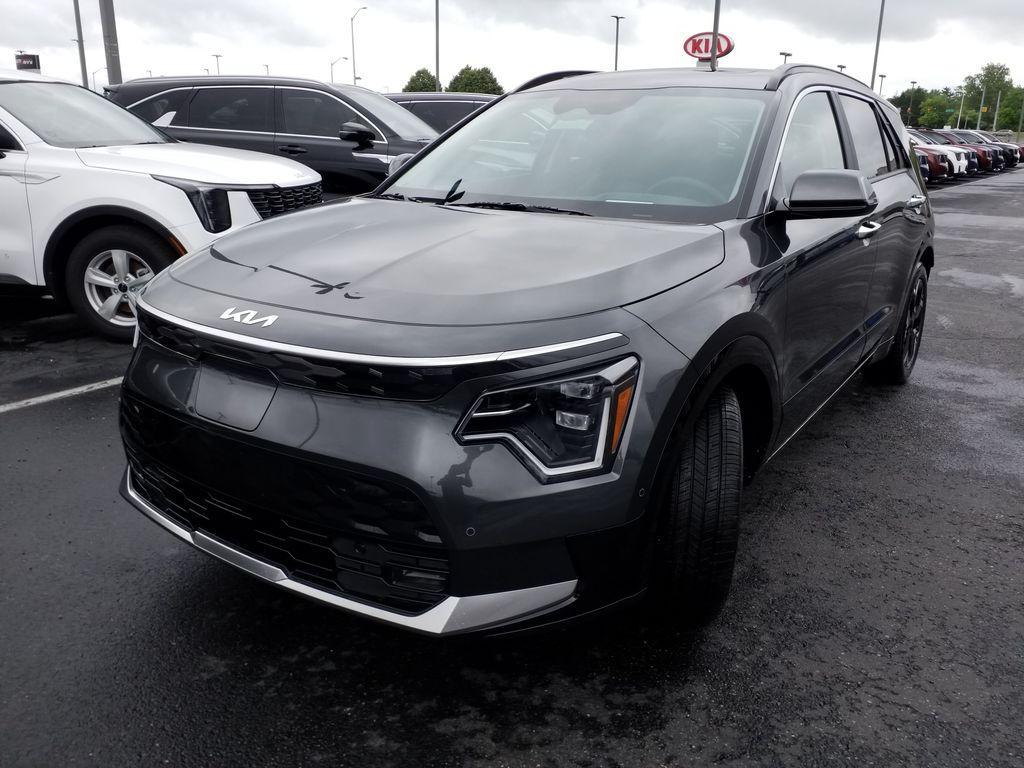new 2025 Kia Niro EV car, priced at $38,541