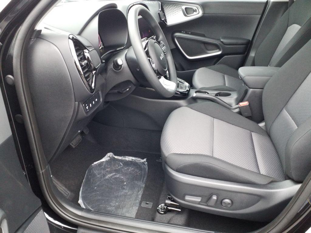 new 2025 Kia Soul car, priced at $24,430