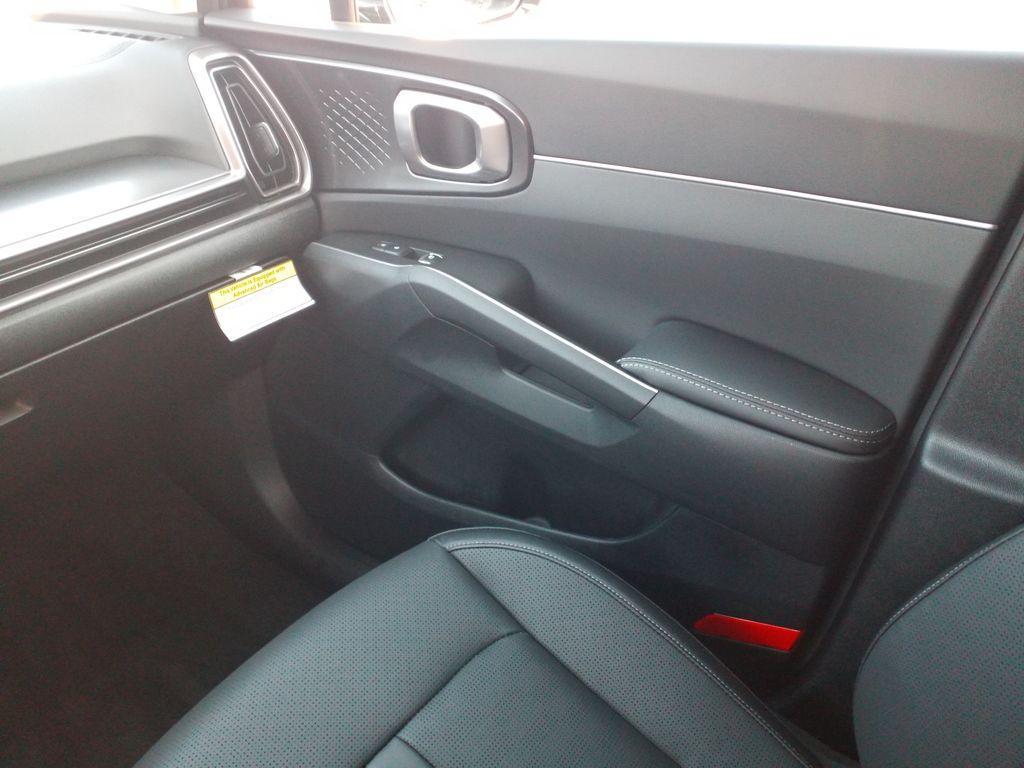 new 2025 Kia Sorento car, priced at $44,790