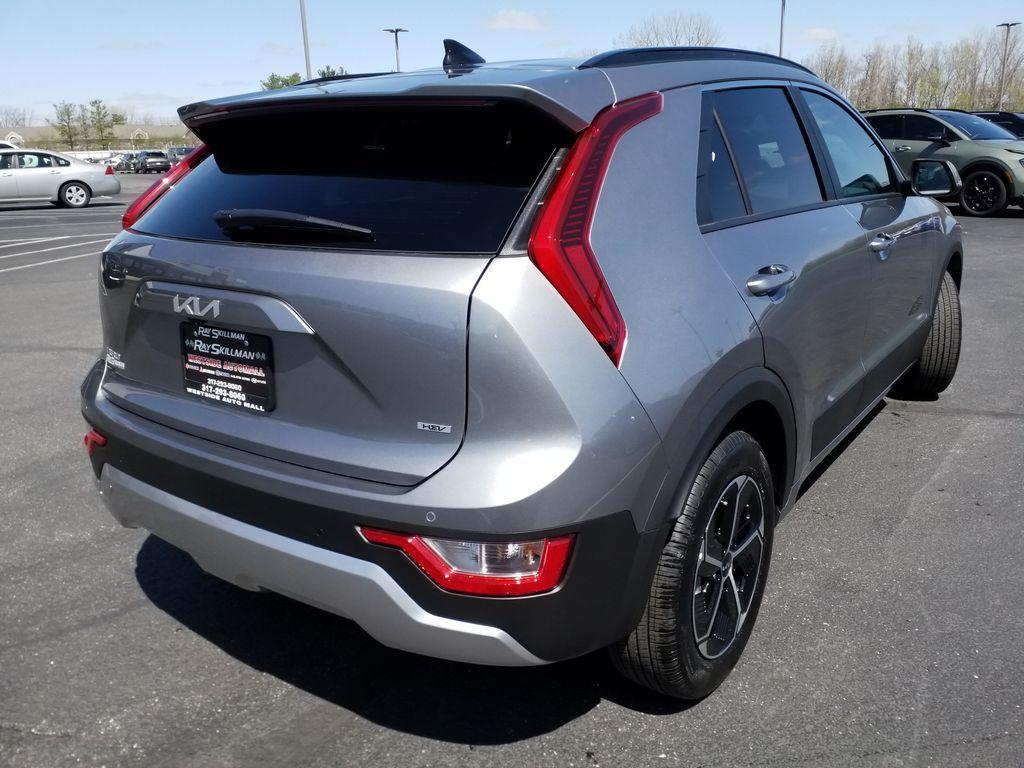 new 2025 Kia Niro car, priced at $31,770