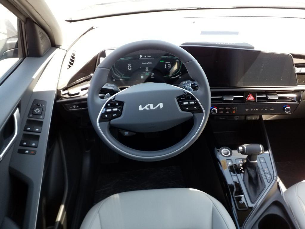 new 2025 Kia Niro car, priced at $31,770