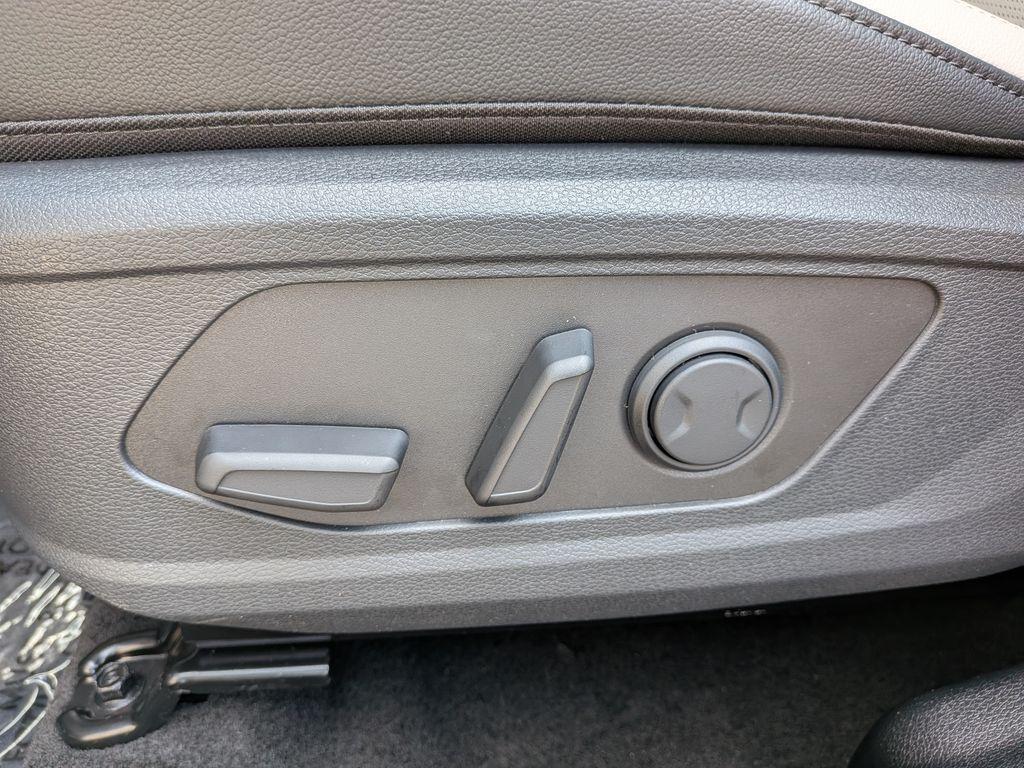 new 2026 Kia Sportage car, priced at $32,330