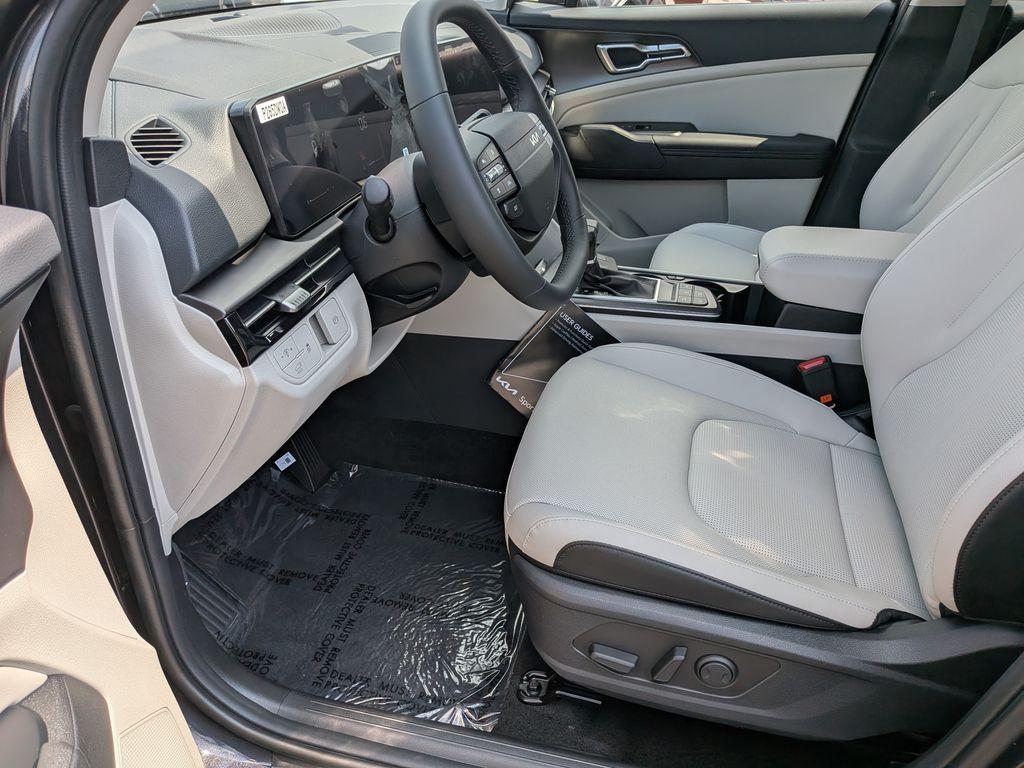 new 2026 Kia Sportage car, priced at $32,330