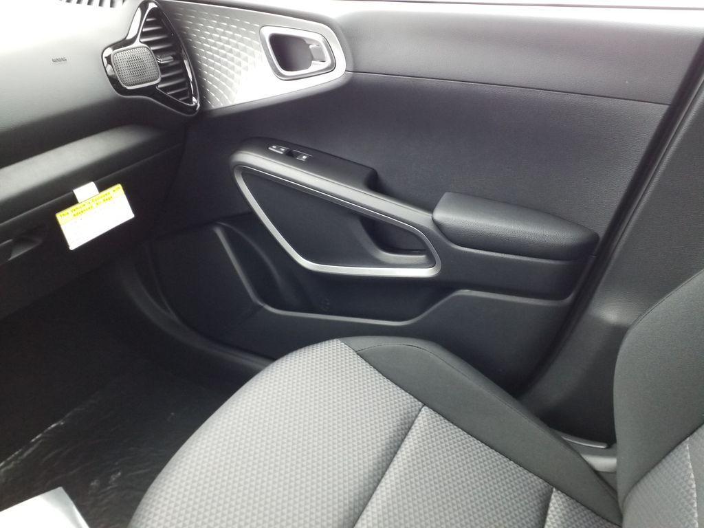 new 2025 Kia Soul car, priced at $24,430