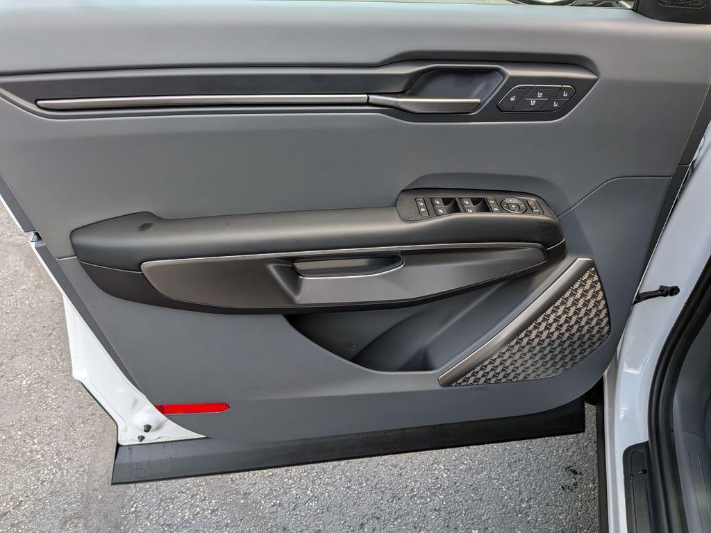 new 2026 Kia EV9 car, priced at $61,315