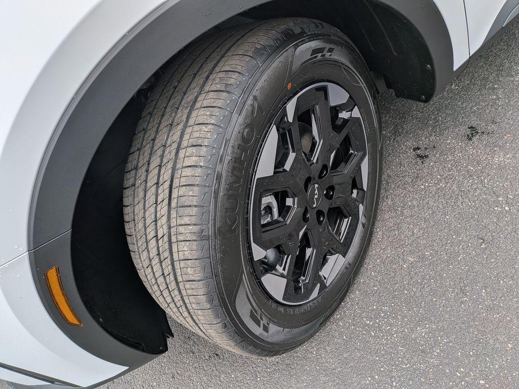 new 2026 Kia Sorento car, priced at $35,295