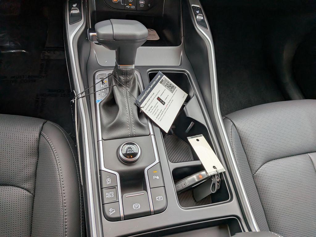 new 2026 Kia Sorento car, priced at $35,295